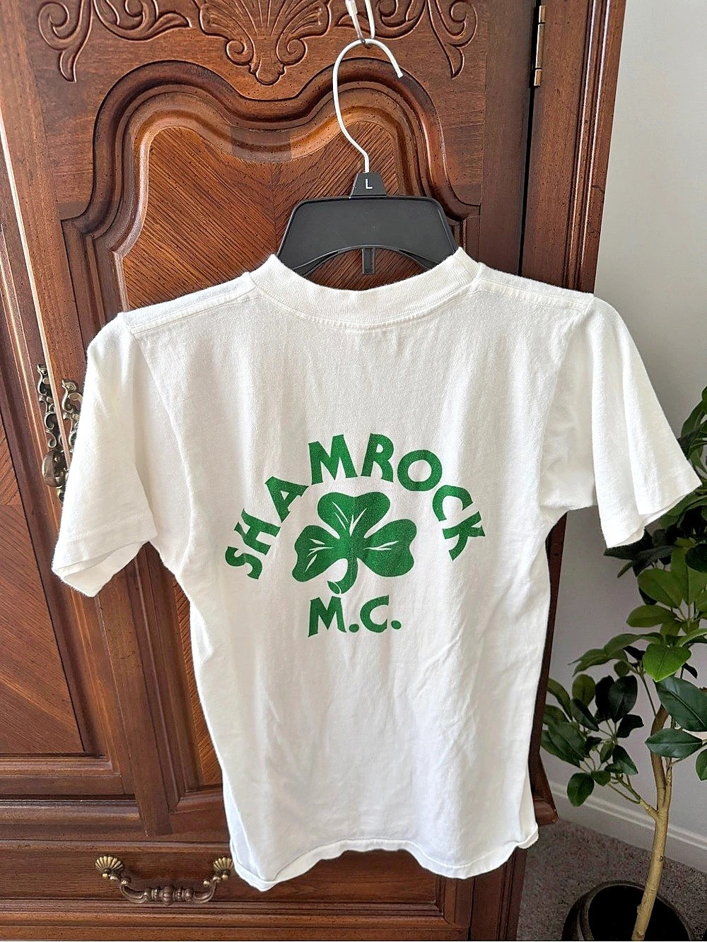 Collegiate Pacific Vintage Shamrock M.C. Graphic T-Shirt White Large